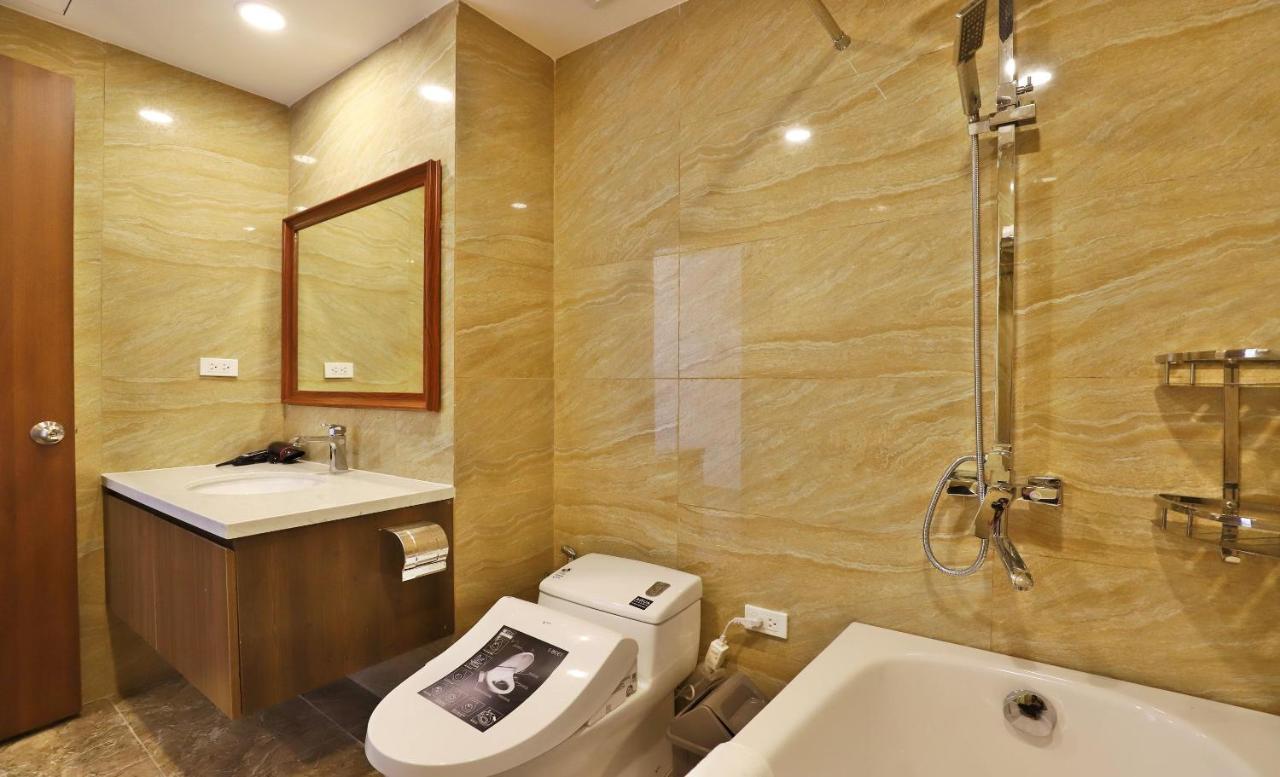 Luxe Paradise Suites Tay Ho Hanoi Luaran gambar
