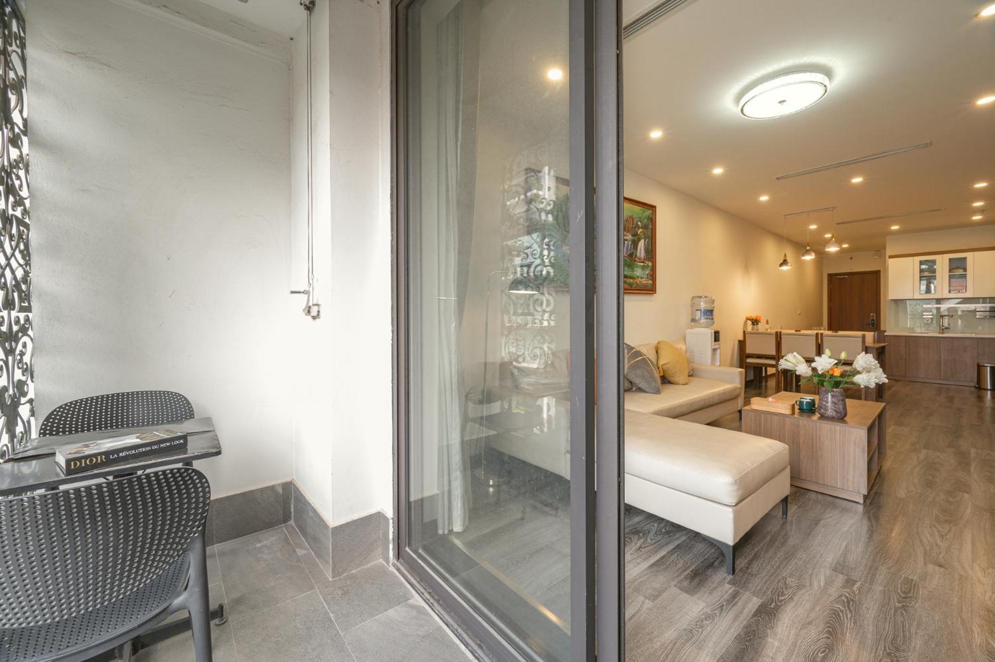 Luxe Paradise Suites Tay Ho Hanoi Luaran gambar