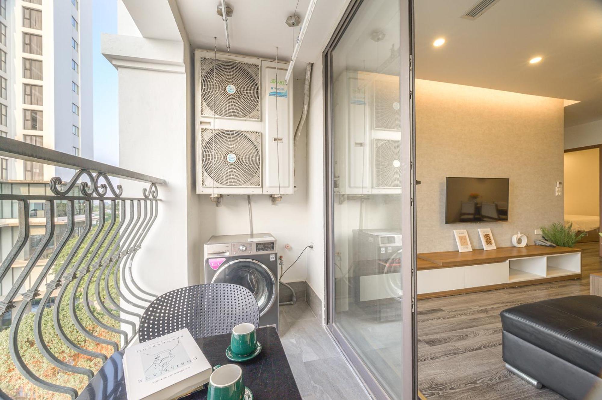 Luxe Paradise Suites Tay Ho Hanoi Luaran gambar